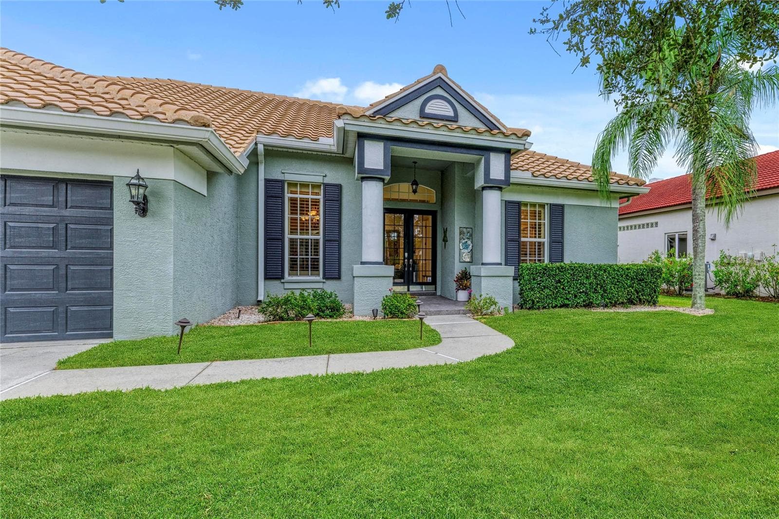 Single Family Residence at 9420 ROYAL CALCUTTA PL, BRADENTON, photo 15 of 87