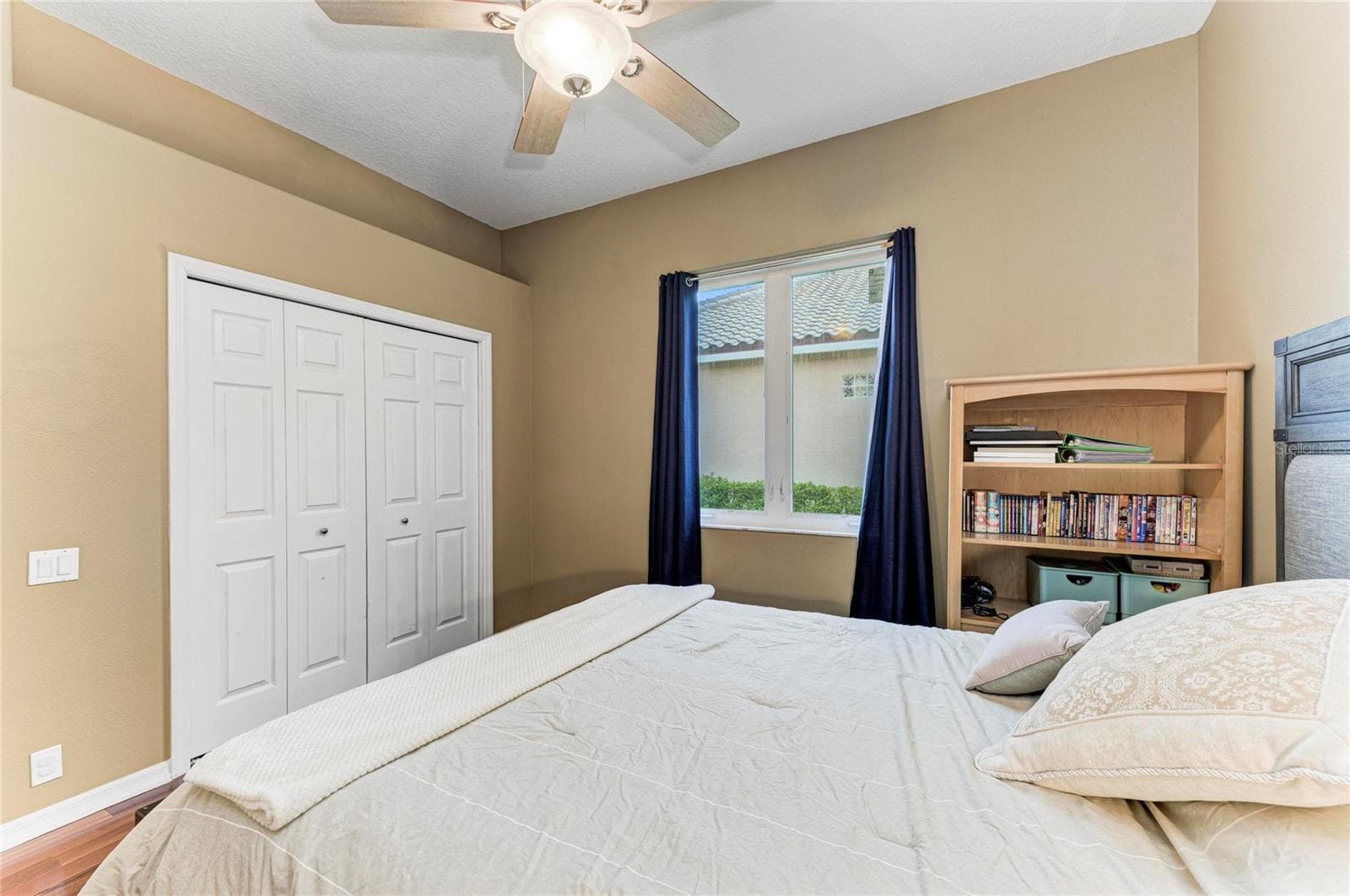 Single Family Residence at 9420 ROYAL CALCUTTA PL, BRADENTON, photo 49 of 87