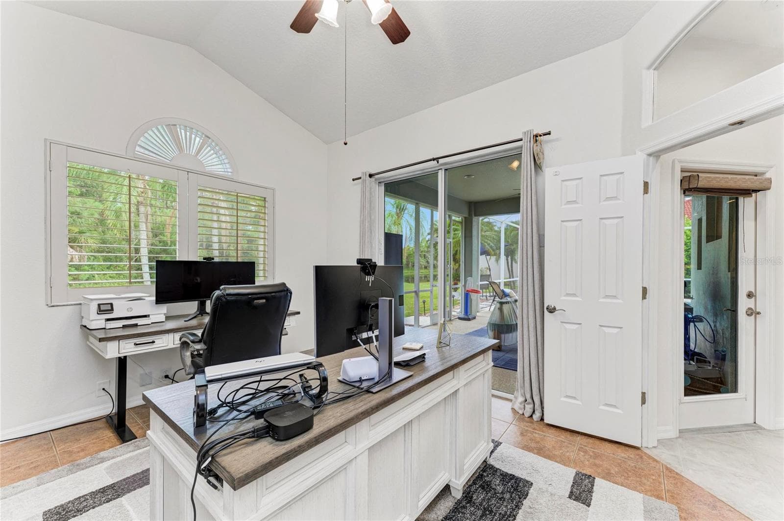 Single Family Residence at 9420 ROYAL CALCUTTA PL, BRADENTON, photo 54 of 87
