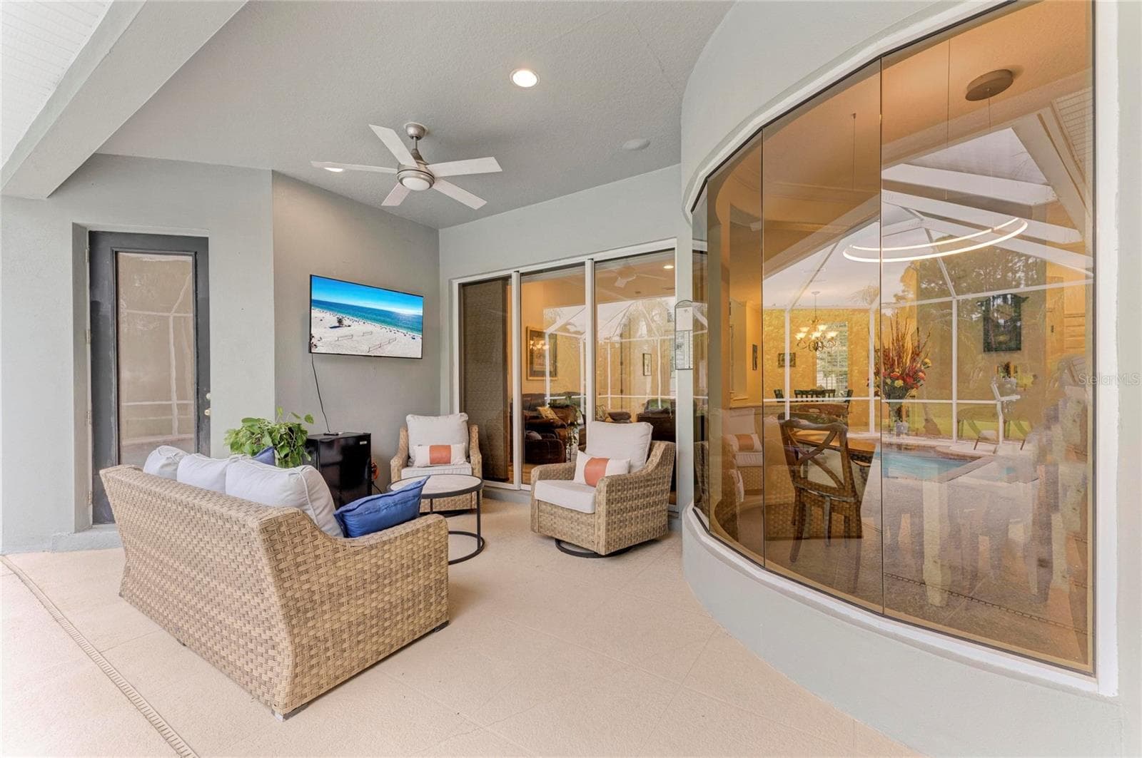 Single Family Residence at 9420 ROYAL CALCUTTA PL, BRADENTON, photo 59 of 87