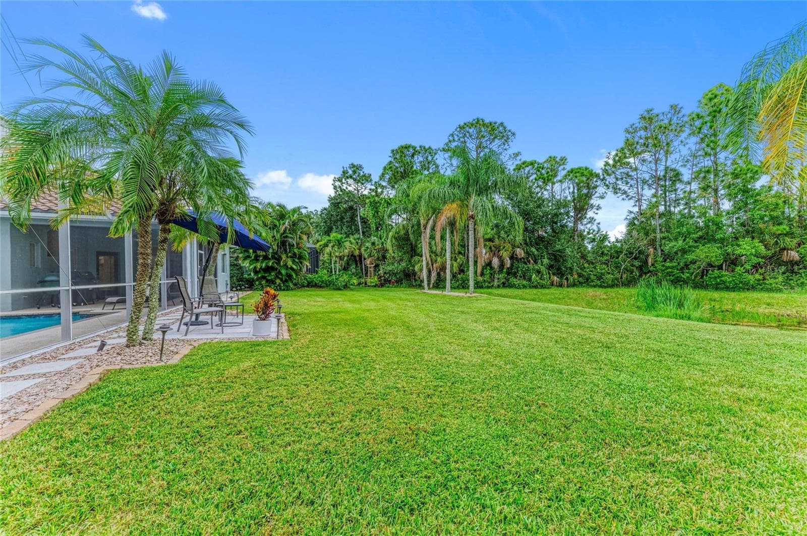 Single Family Residence at 9420 ROYAL CALCUTTA PL, BRADENTON, photo 72 of 87