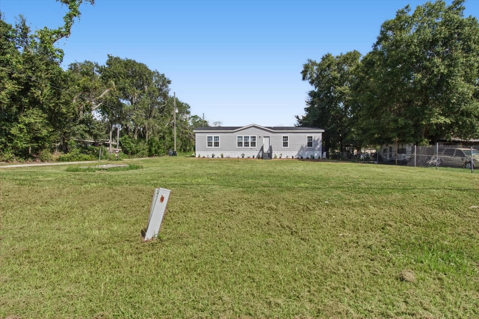 Manufactured Home at 3644 E JOHNSON AVE, HAINES CITY, photo 6 of 70