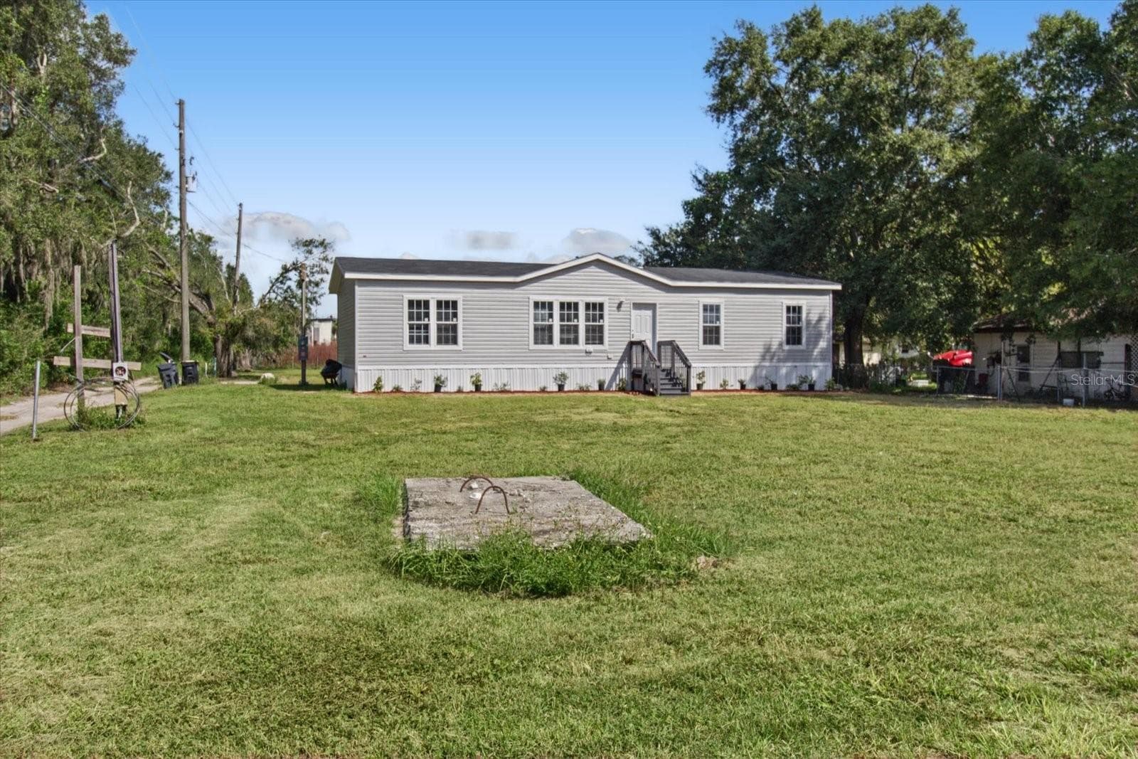 Manufactured Home at 3644 E JOHNSON AVE, HAINES CITY, photo 7 of 70