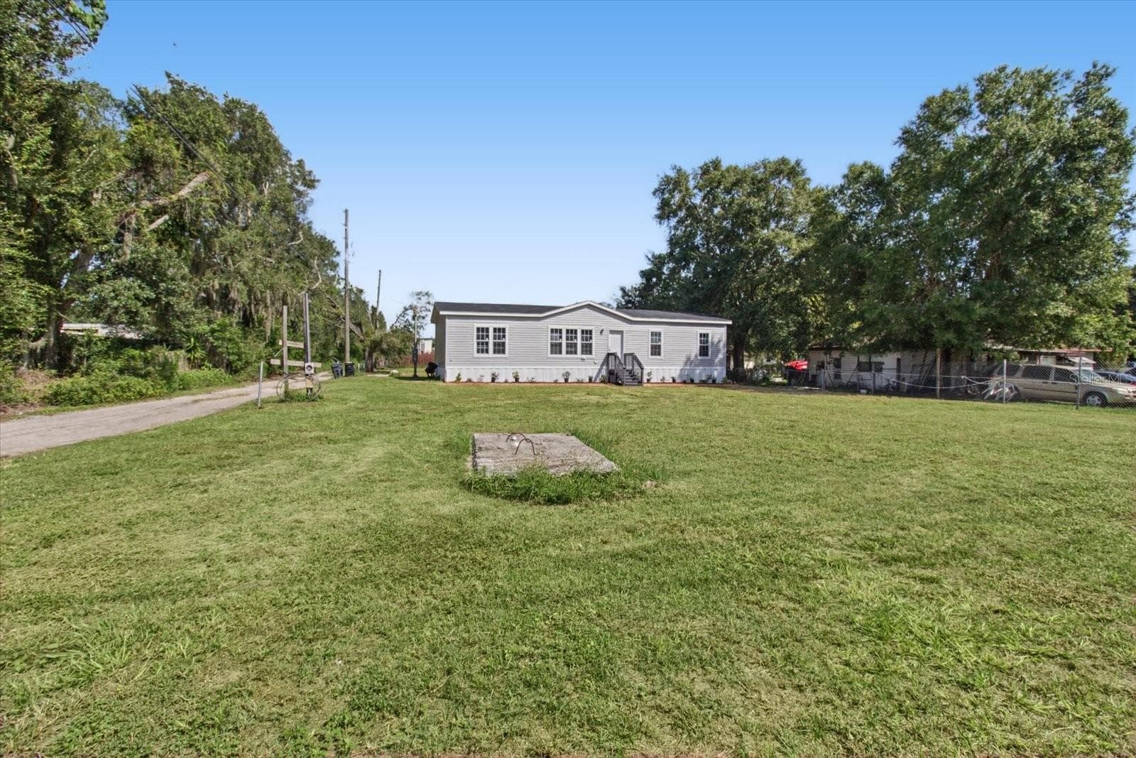 Manufactured Home at 3644 E JOHNSON AVE, HAINES CITY, photo 8 of 70