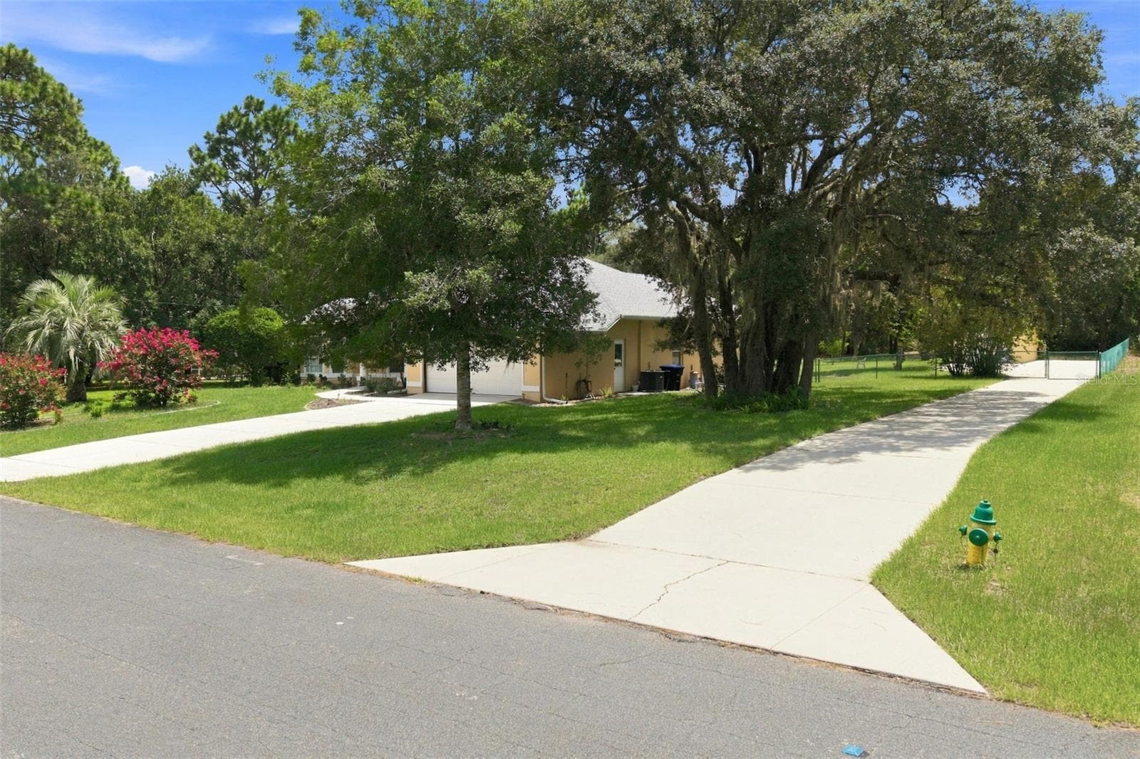 Single Family Residence at 2168 W BEGONIA DR, BEVERLY HILLS, photo 6 of 54