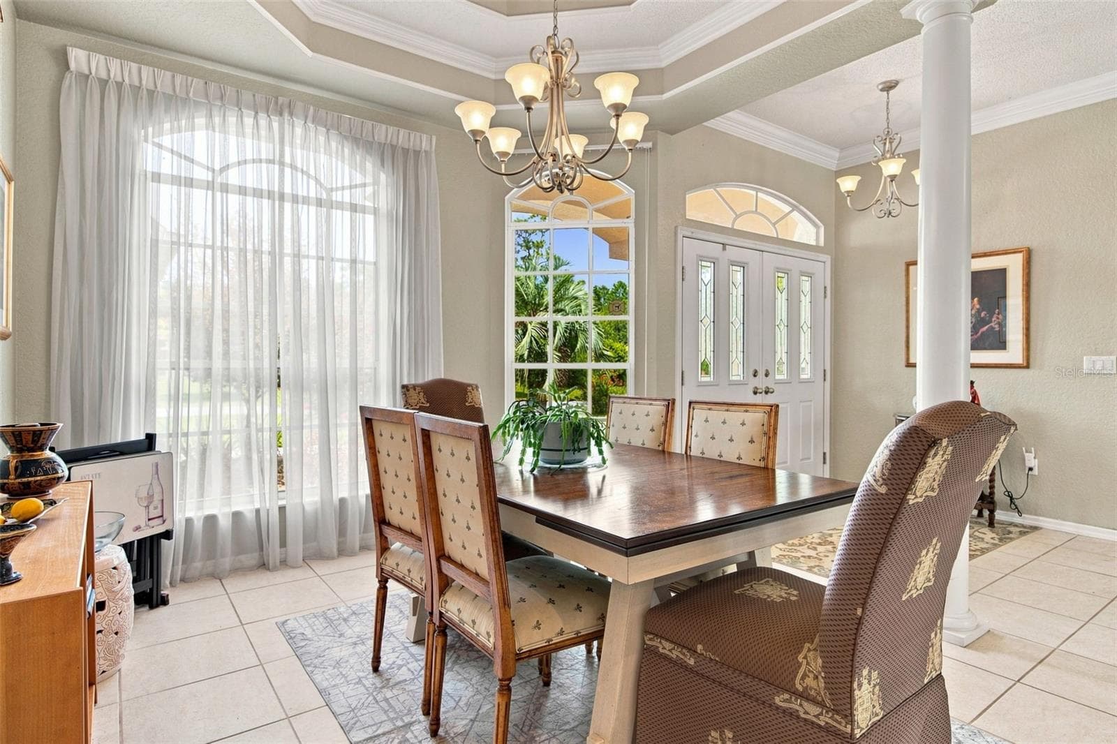 Single Family Residence at 2168 W BEGONIA DR, BEVERLY HILLS, photo 13 of 54