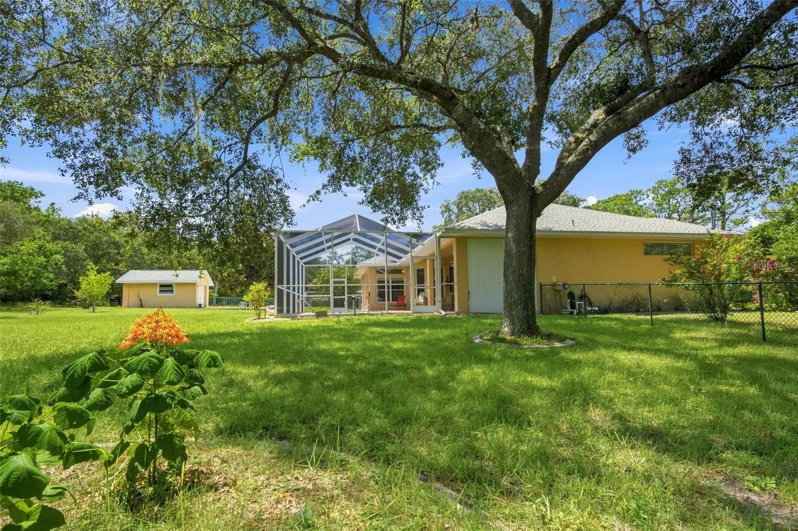 Single Family Residence at 2168 W BEGONIA DR, BEVERLY HILLS, photo 45 of 54