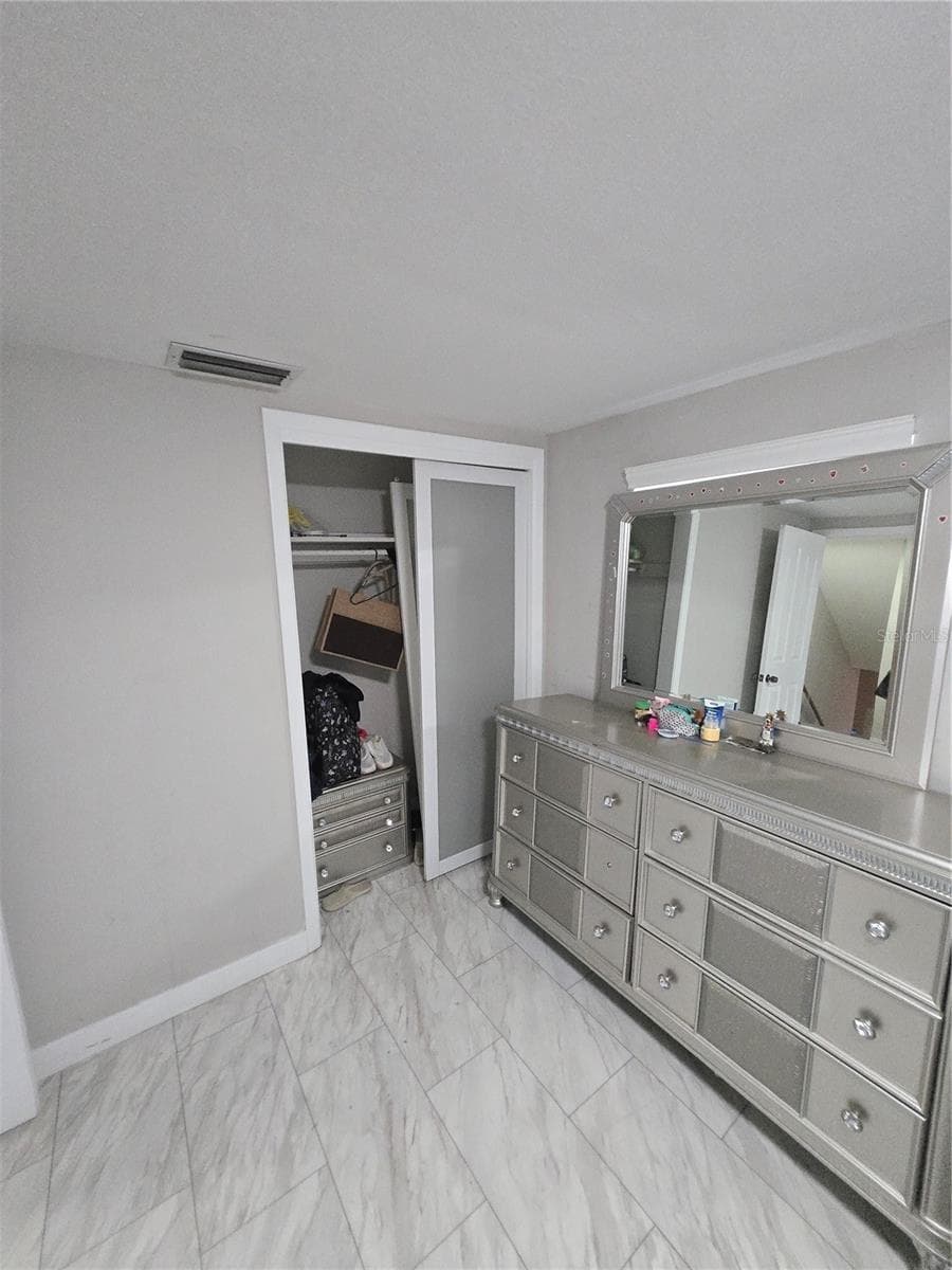 Single Family Residence at 7710 W HANNA AVE, TAMPA, photo 12 of 24