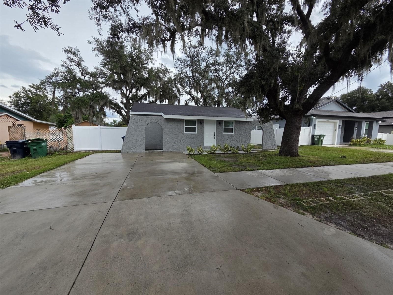 Single Family Residence at TERRACE PARK SUB UNIT, TAMPA, photo 3 of 23