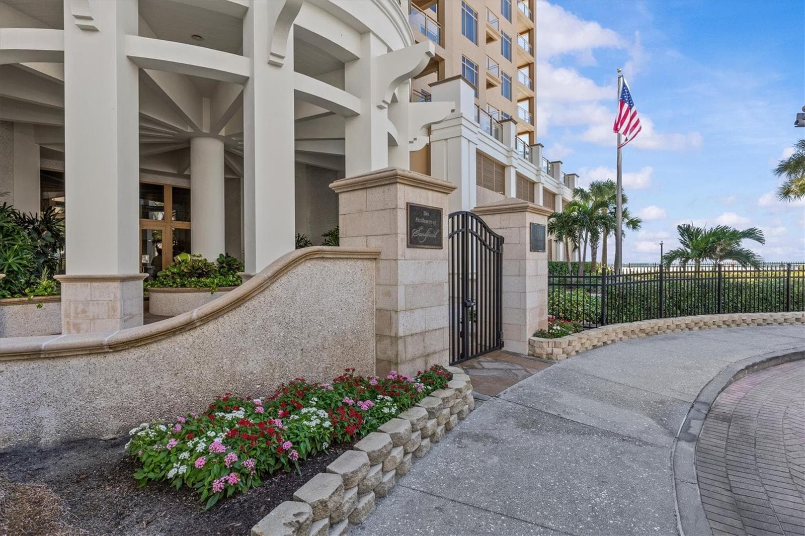 Front entrance to Sandpearl - 11 BAYMONT ST #703, CLEARWATER