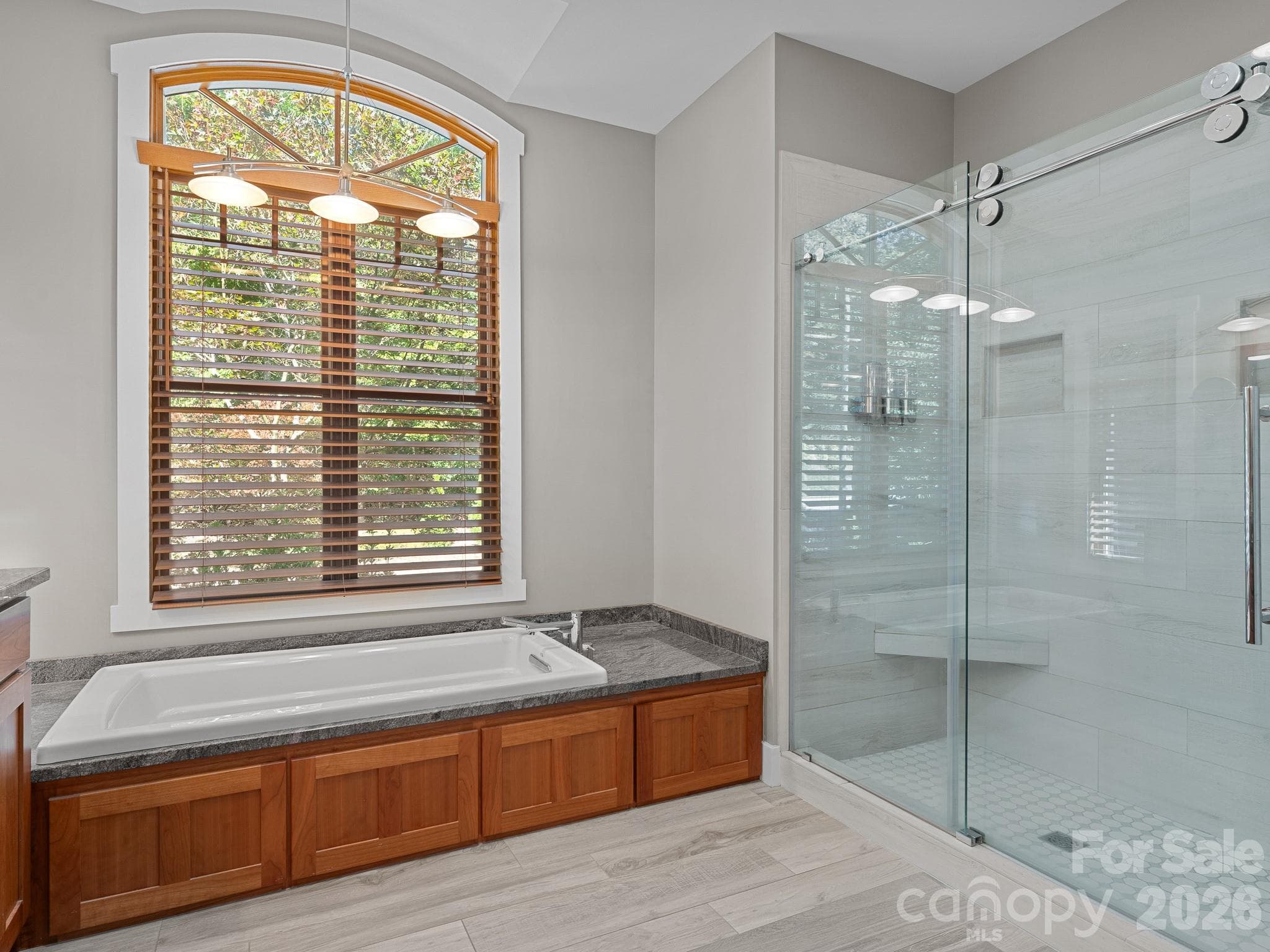 Large soaking tub and stand up shower - 359 New Castle Road, Brevard