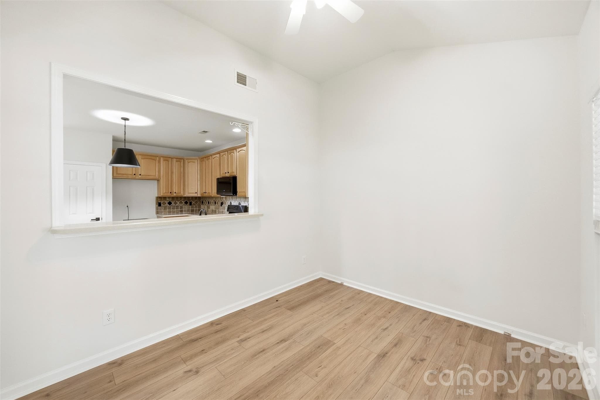 Townhouse at 14569 Greenpoint Lane, Huntersville, photo 15 of 47
