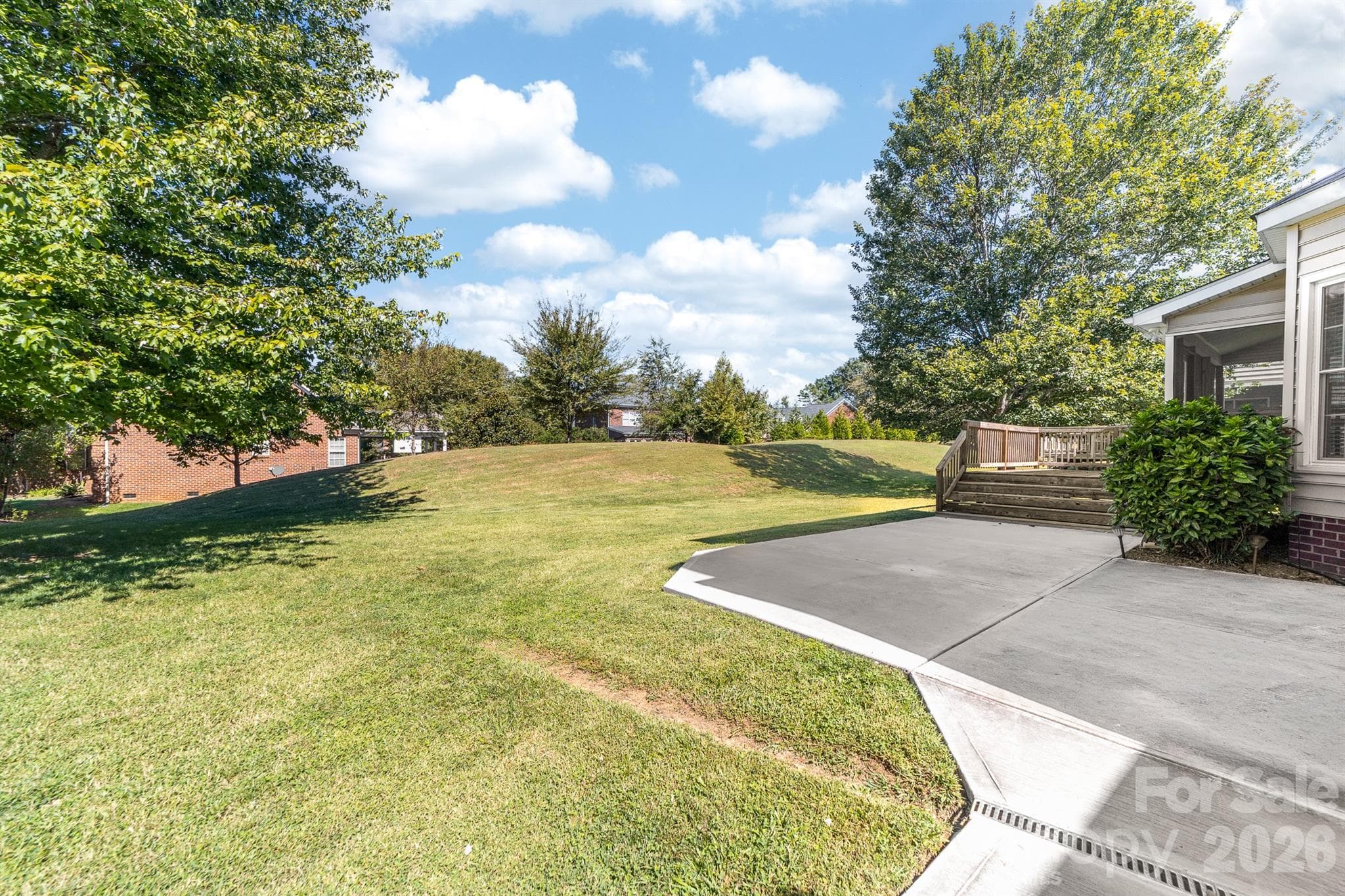 Single Family Residence at 4014 Belle Meade Circle, Belmont, photo 3 of 45