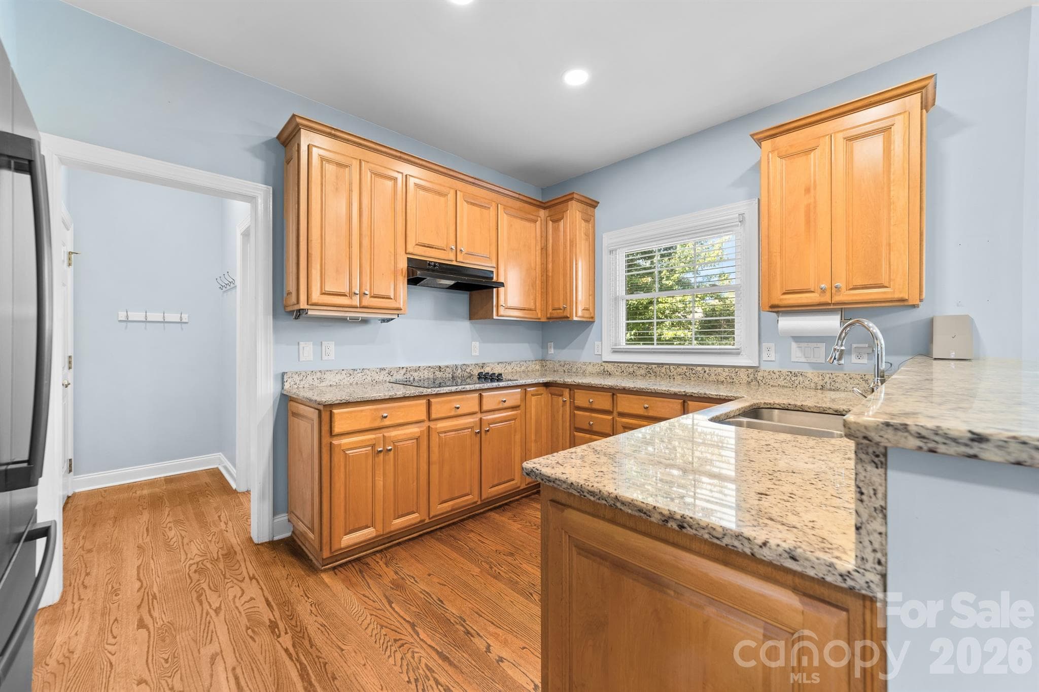 Kitchen with granite countertops - 4014 Belle Meade Circle, Belmont