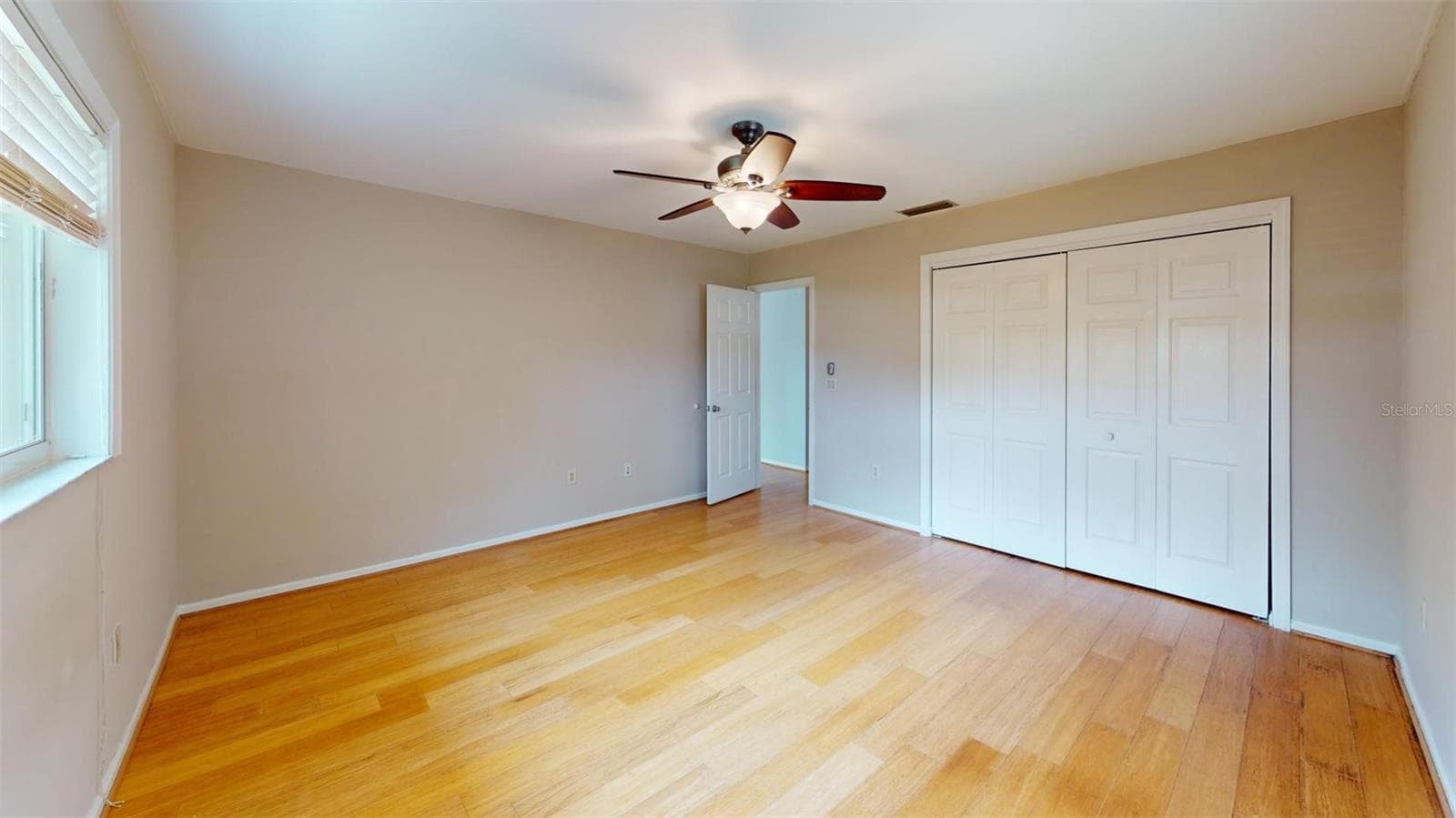 Single Family Residence at 147 HOURGLASS DR, VENICE, photo 20 of 31