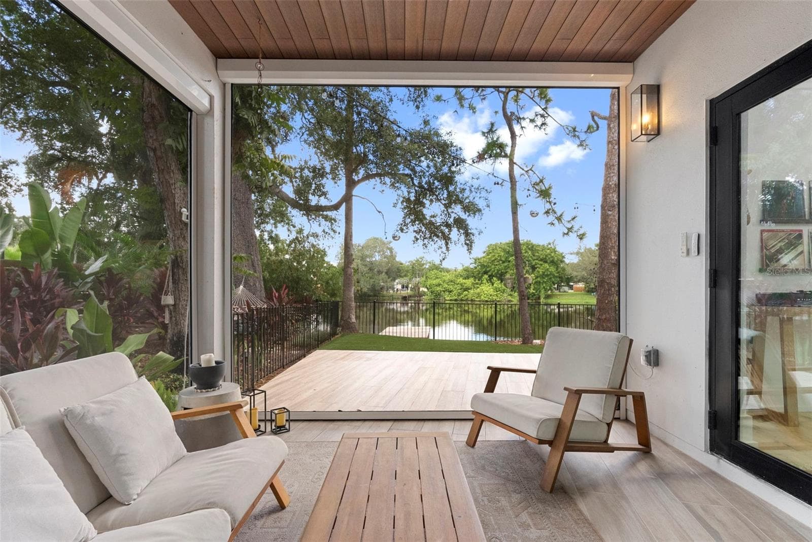 Single Family Residence at 4507 W PRICE AVE, TAMPA, photo 19 of 65
