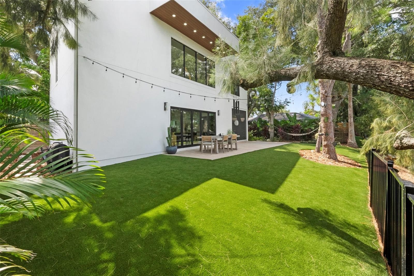 Single Family Residence at 4507 W PRICE AVE, TAMPA, photo 58 of 65