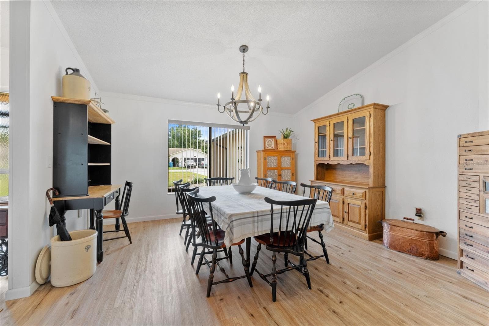 Single Family Residence at 8428 ELGROVE ST, SPRING HILL, photo 11 of 56