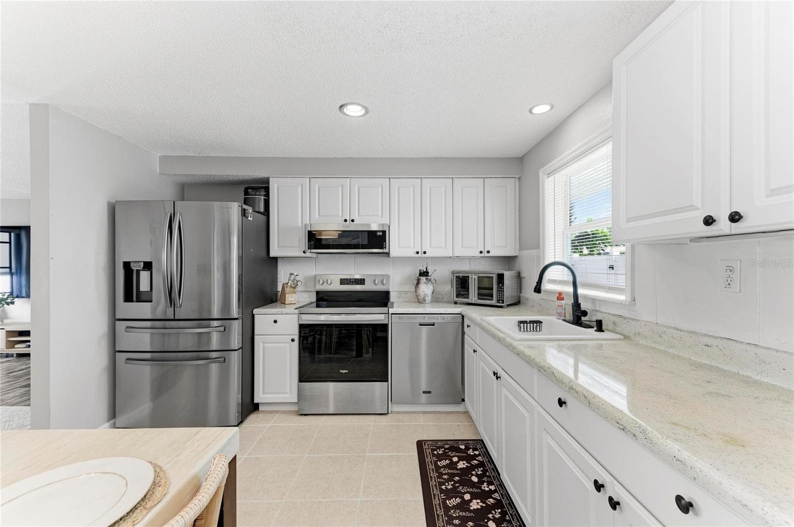 Single Family Residence at 1841 JOYCE ST, SARASOTA, photo 25 of 96