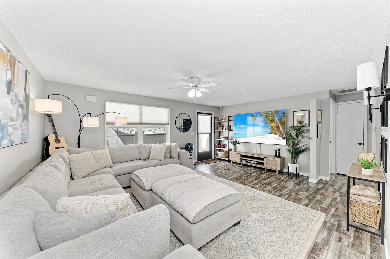 Single Family Residence at 1841 JOYCE ST, SARASOTA, photo 28 of 96