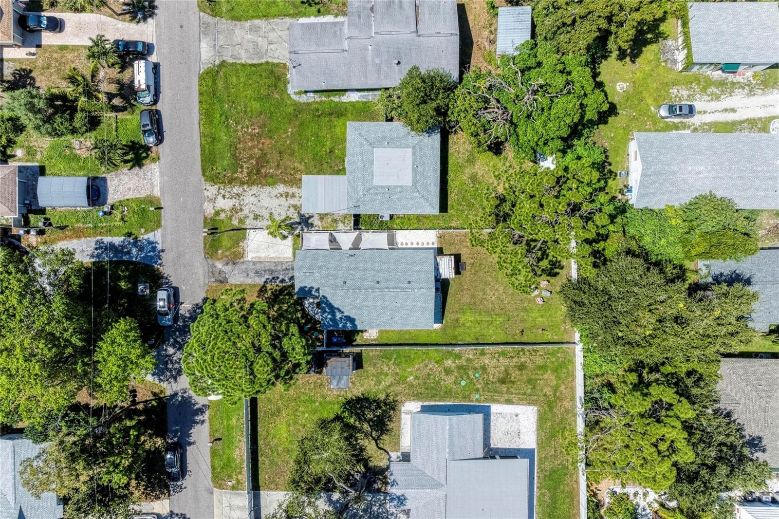 Single Family Residence at 1841 JOYCE ST, SARASOTA, photo 39 of 96