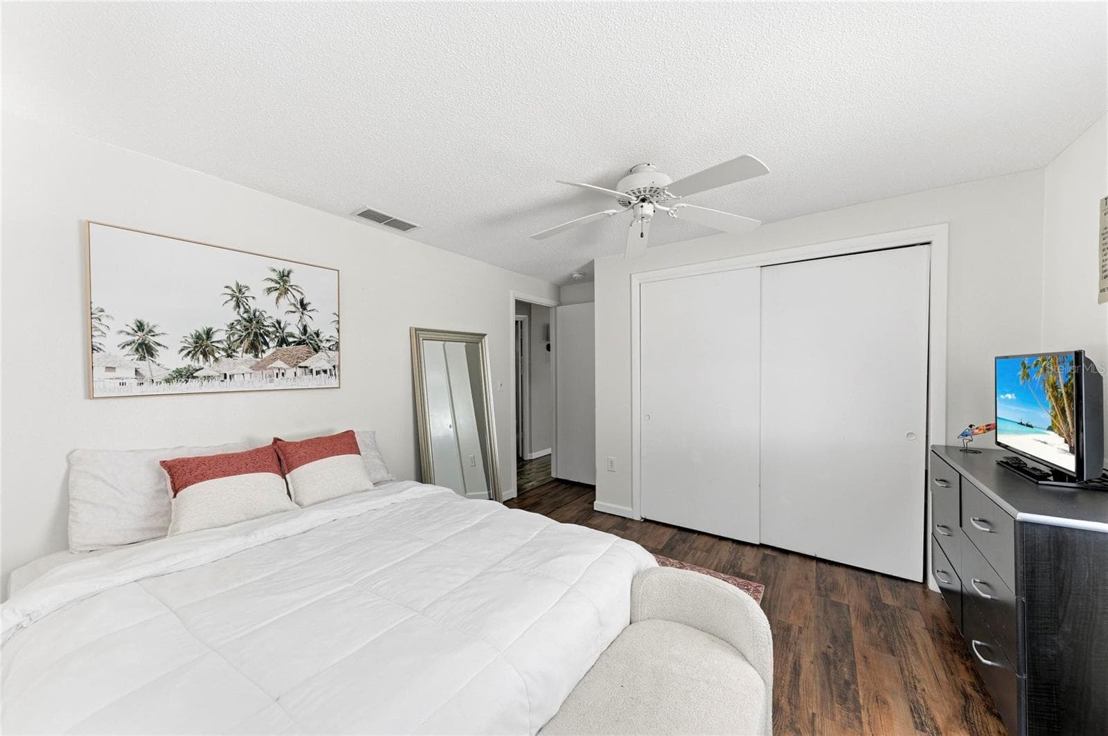 Single Family Residence at 1841 JOYCE ST, SARASOTA, photo 41 of 96