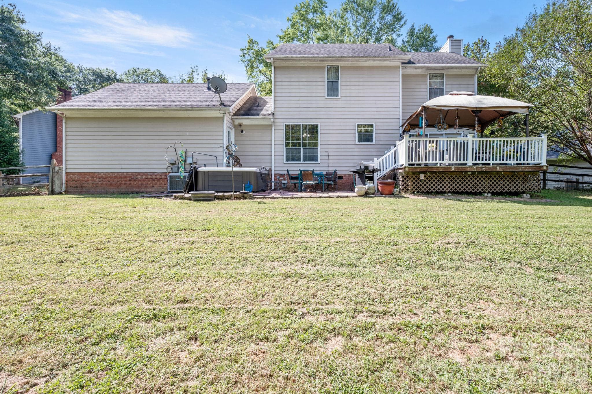 Single Family Residence at 1300 Sugar Hollow Drive, Charlotte, photo 26 of 28