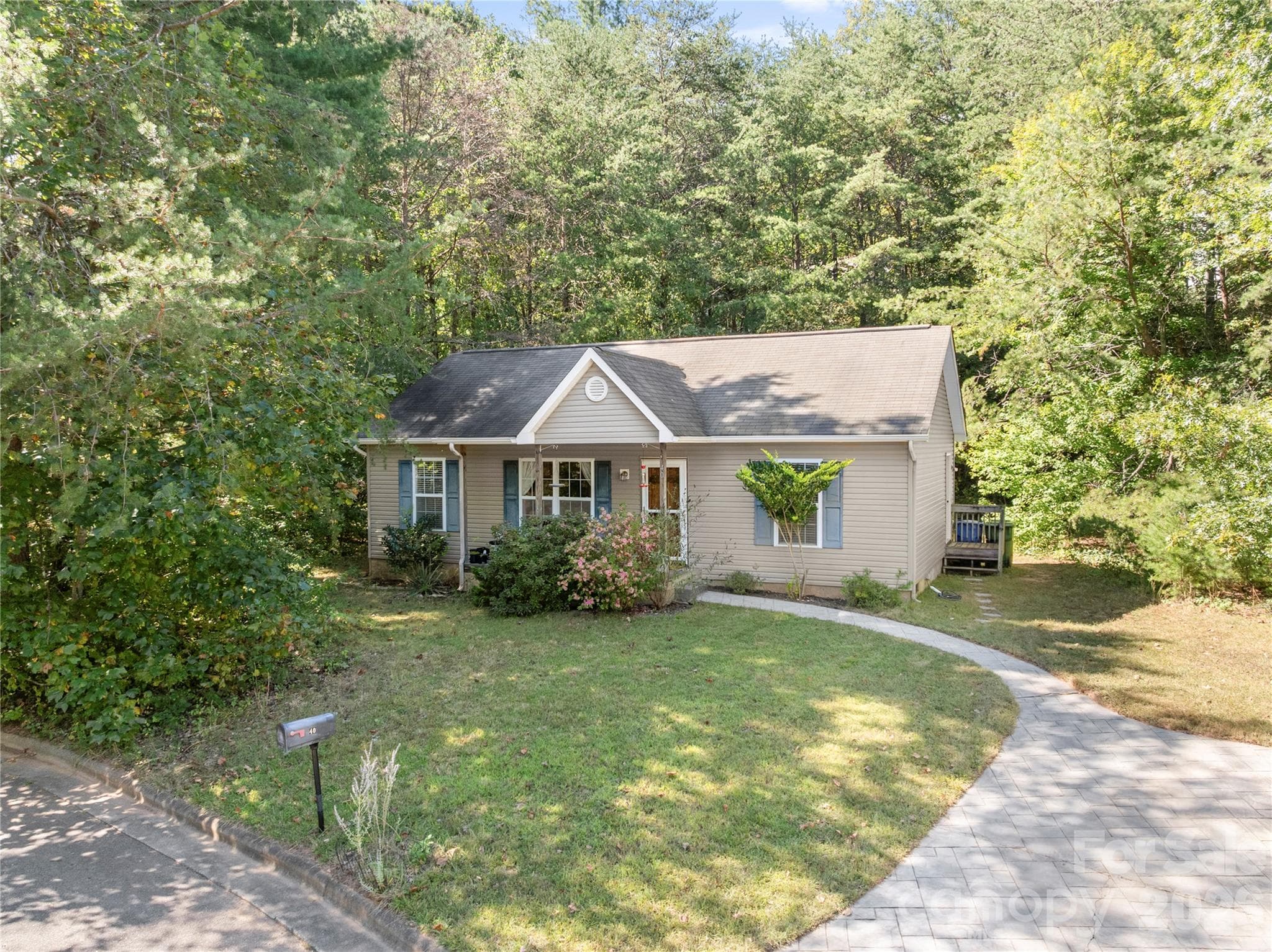 Single Family Residence at 40 Rocking Porch Lane, Asheville, photo 2 of 32