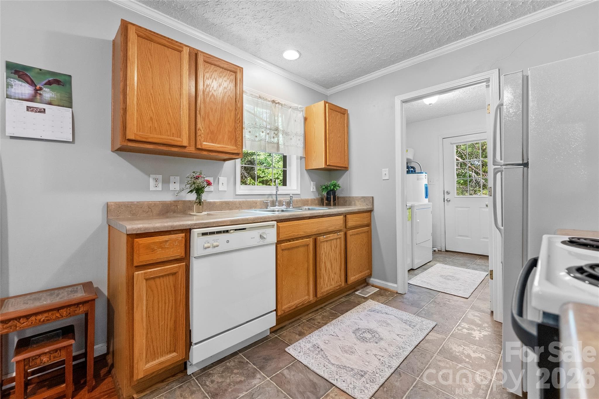 Single Family Residence at 40 Rocking Porch Lane, Asheville, photo 13 of 32
