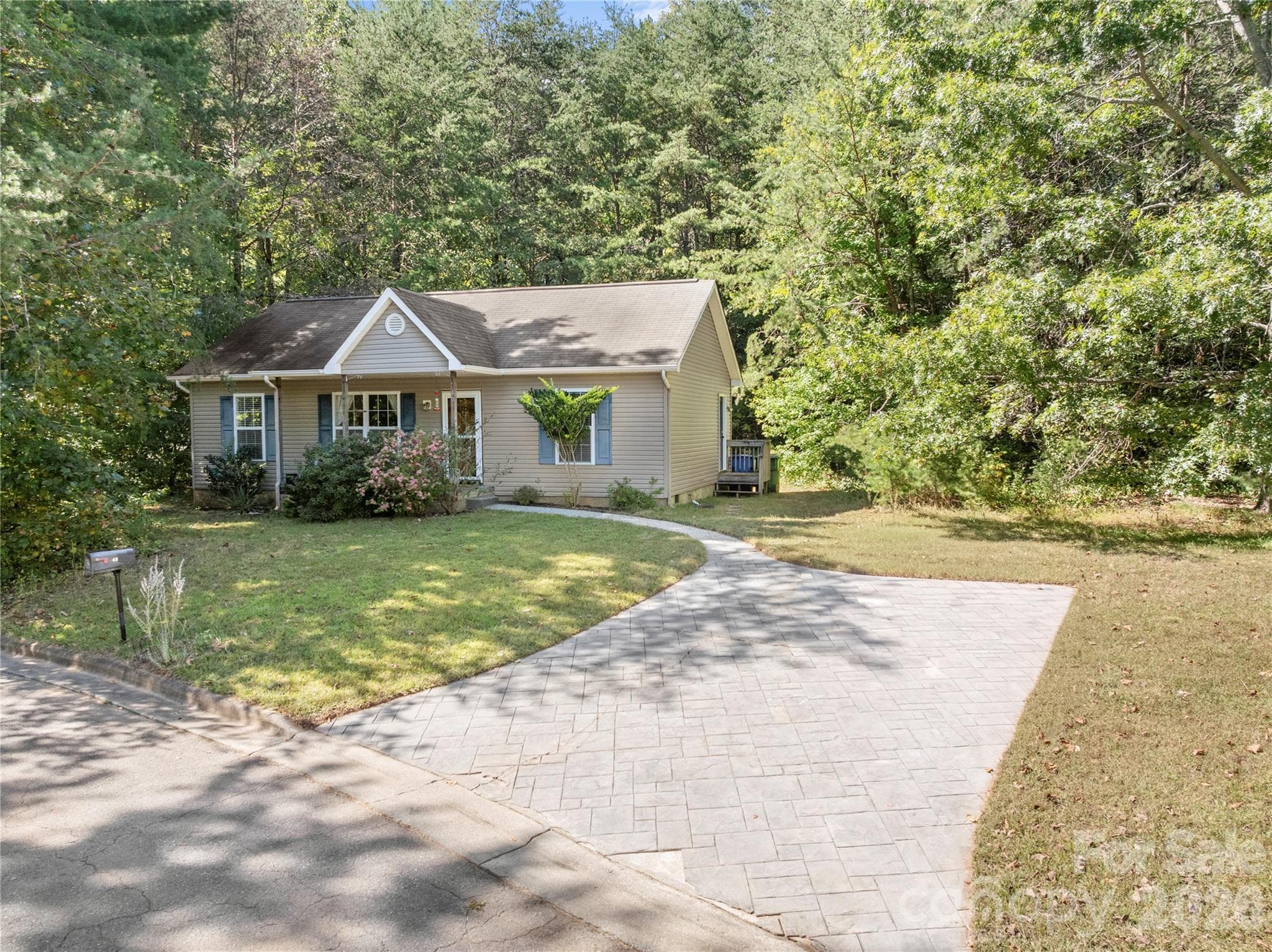 Single Family Residence at 40 Rocking Porch Lane, Asheville, photo 29 of 32