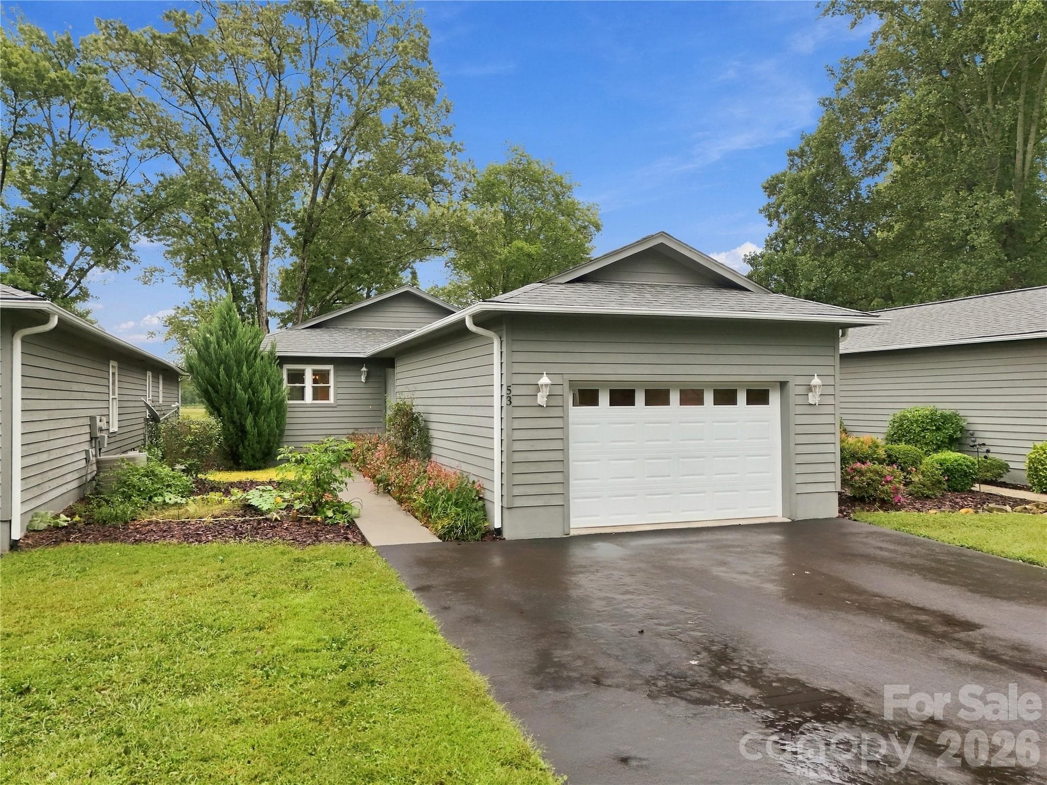 53 Southern Fairway Court