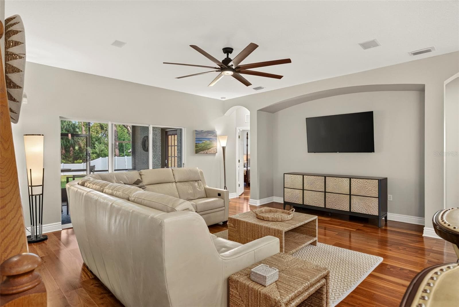 Single Family Residence at 1937 BLUE RIVER RD, HOLIDAY, photo 12 of 46