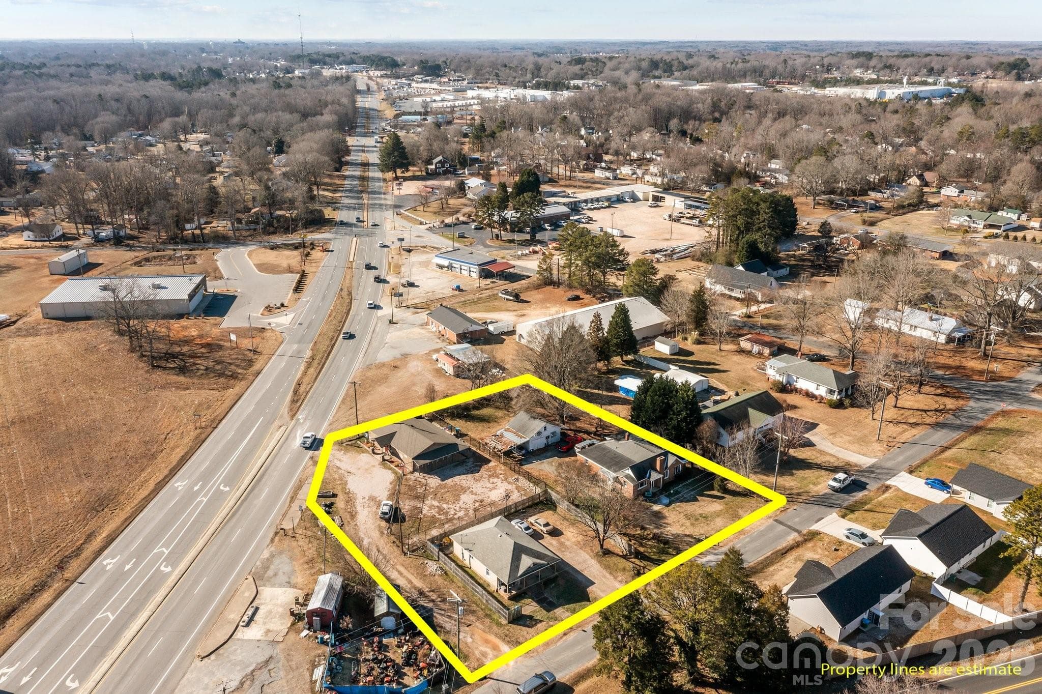 Outline of 2 parcels - 814 E Mills Drive, Landis