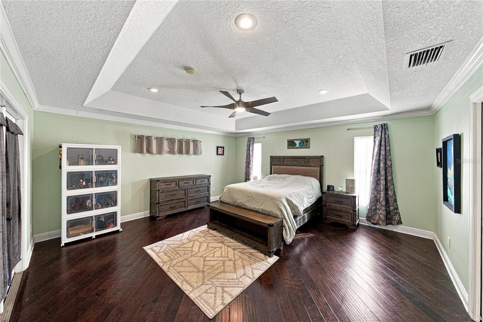 Single Family Residence at 2909 BLACKWATER CREEK DR, LAKELAND, photo 14 of 47