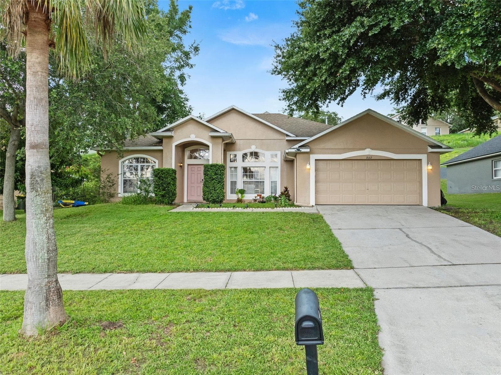 Single Family Residence at 1532 NIGHTFALL DR, CLERMONT, photo 2 of 33