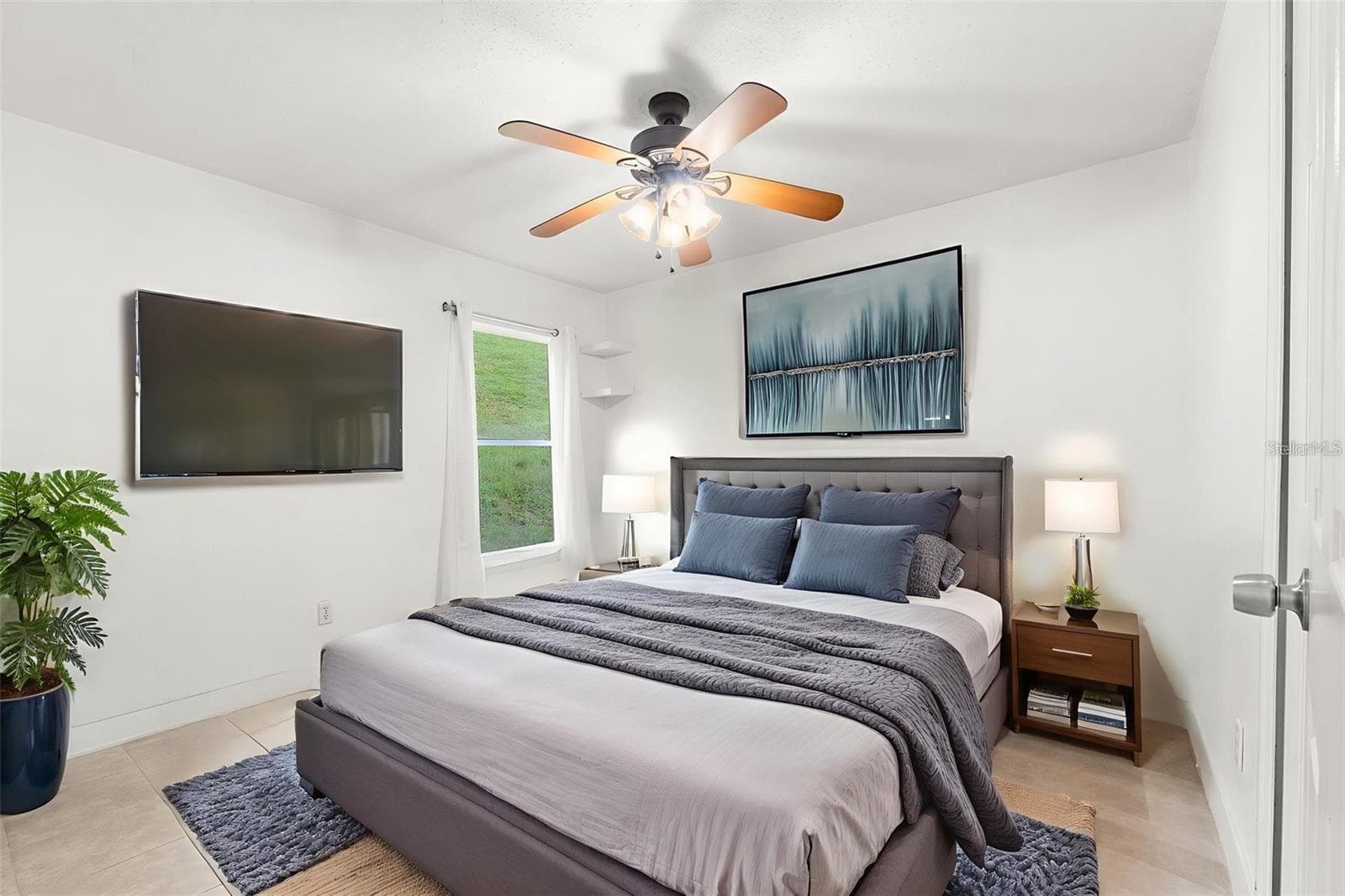 Single Family Residence at 1532 NIGHTFALL DR, CLERMONT, photo 13 of 33