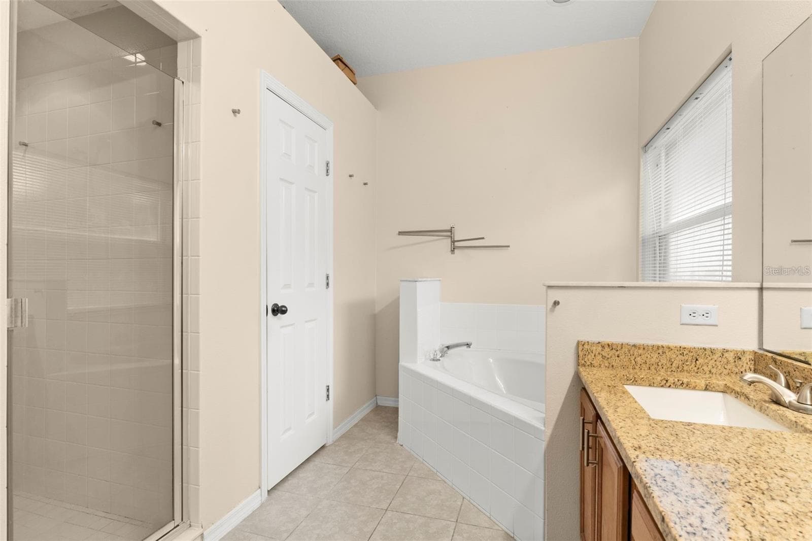 Single Family Residence at 1532 NIGHTFALL DR, CLERMONT, photo 16 of 33