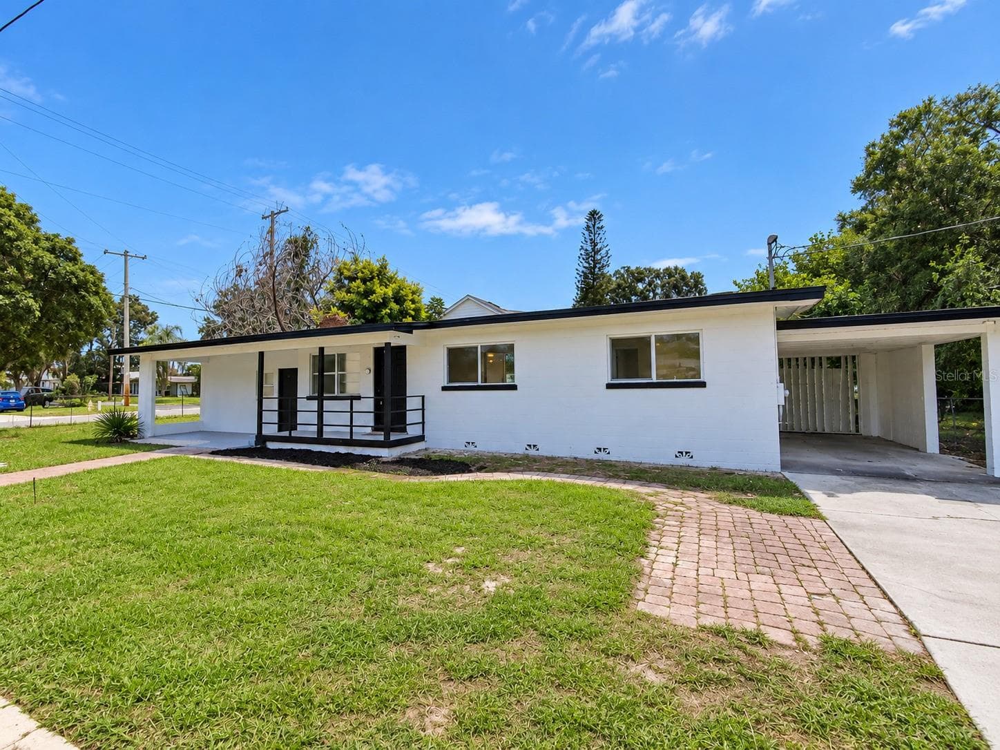Single Family Residence at 702 AVENUE C SW, WINTER HAVEN, photo 12 of 25
