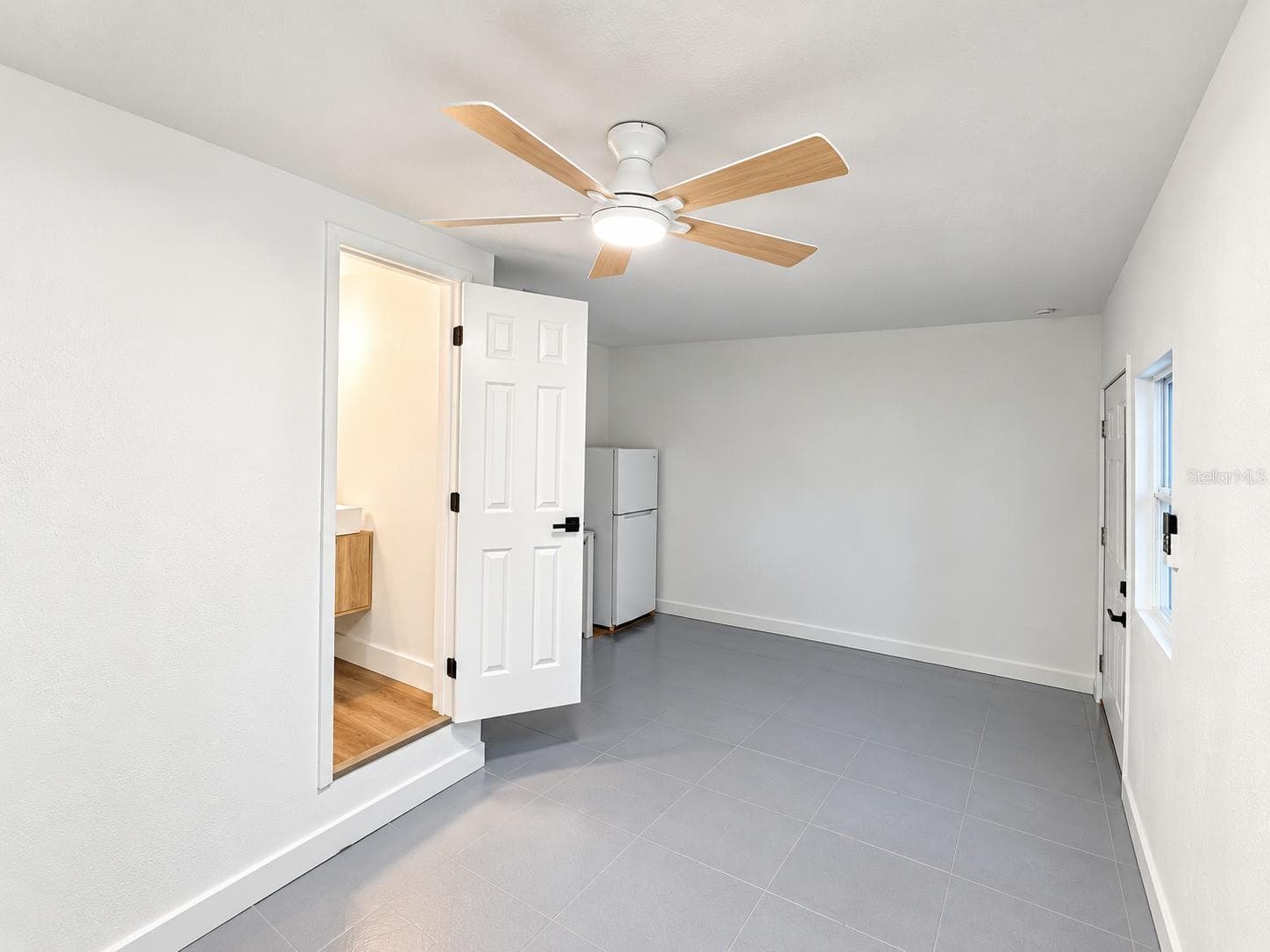 Single Family Residence at 702 AVENUE C SW, WINTER HAVEN, photo 14 of 25