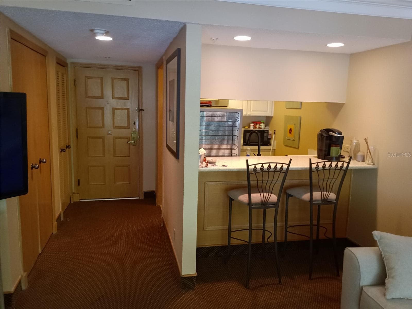 Condominium at 36750 US HIGHWAY 19 N #13-216, PALM HARBOR, photo 7 of 17