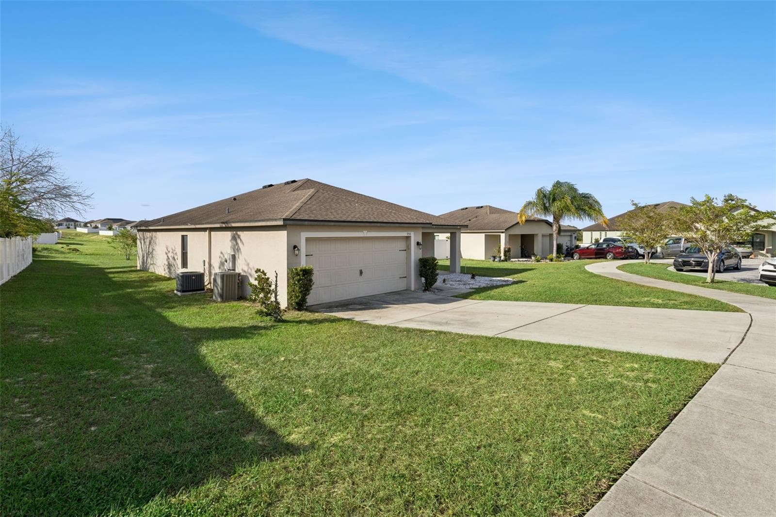 Single Family Residence at 955 ASPEN VIEW CIR, GROVELAND, photo 4 of 44