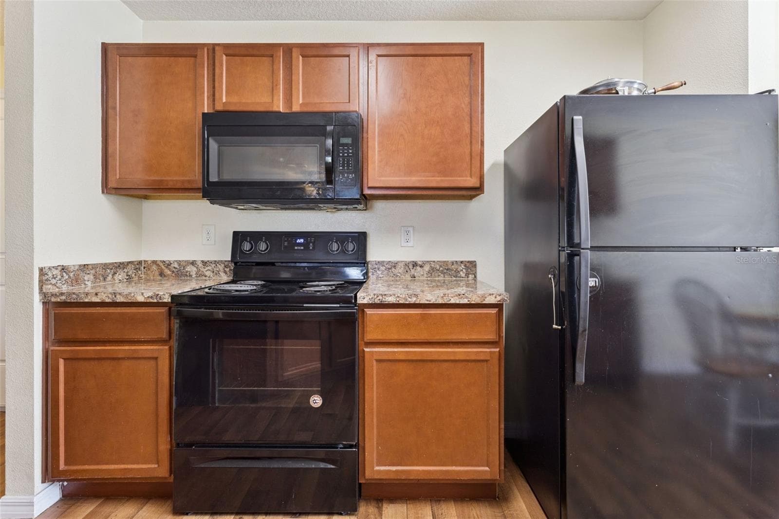 Single Family Residence at 955 ASPEN VIEW CIR, GROVELAND, photo 8 of 44