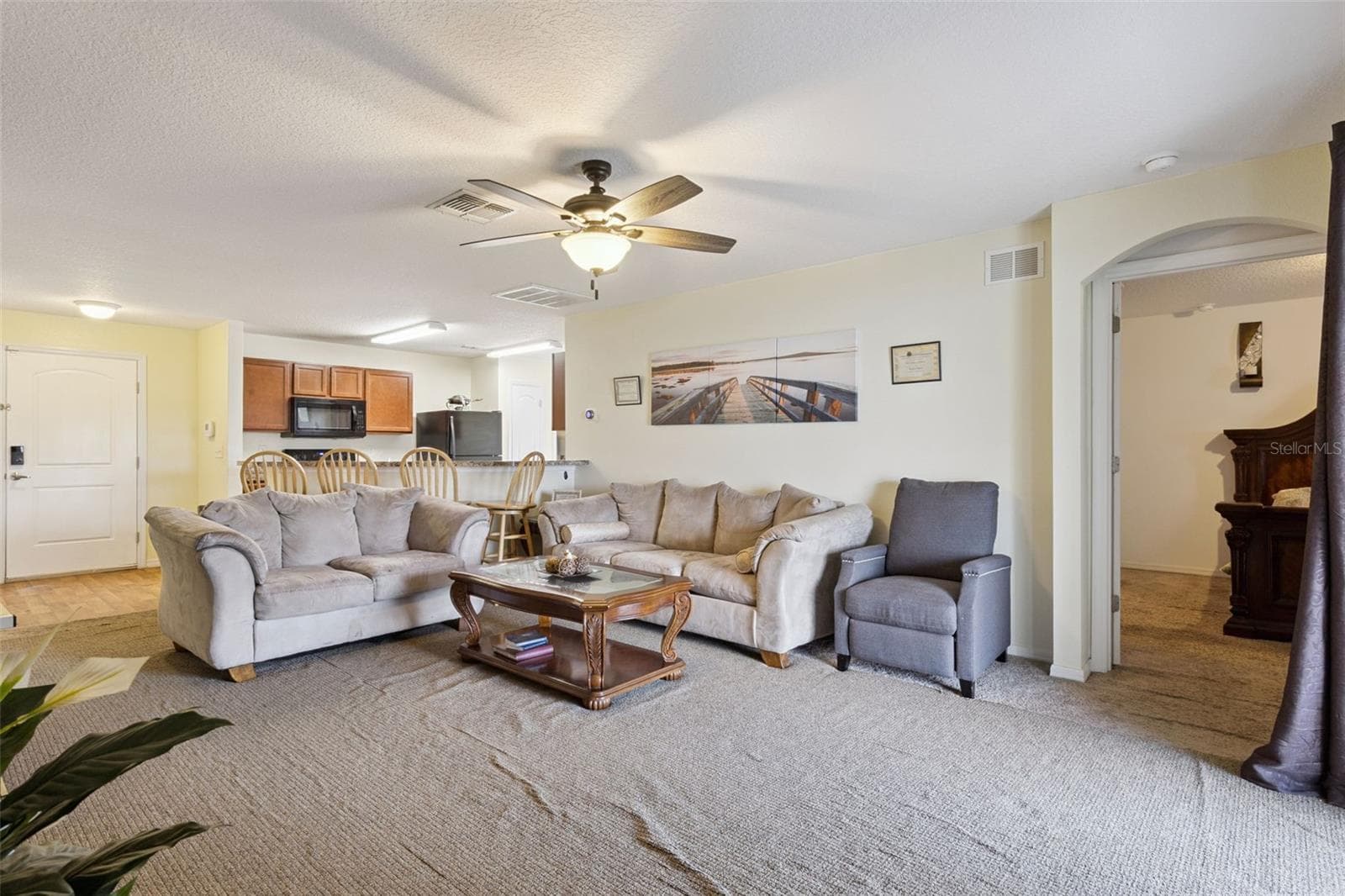 Single Family Residence at 955 ASPEN VIEW CIR, GROVELAND, photo 13 of 44