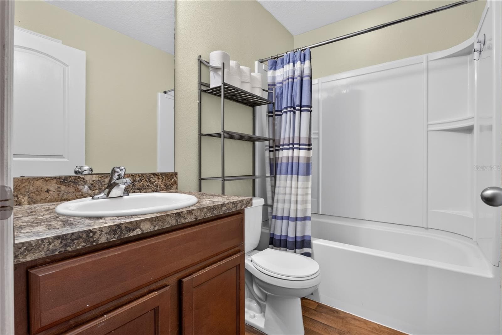 Single Family Residence at 955 ASPEN VIEW CIR, GROVELAND, photo 26 of 44
