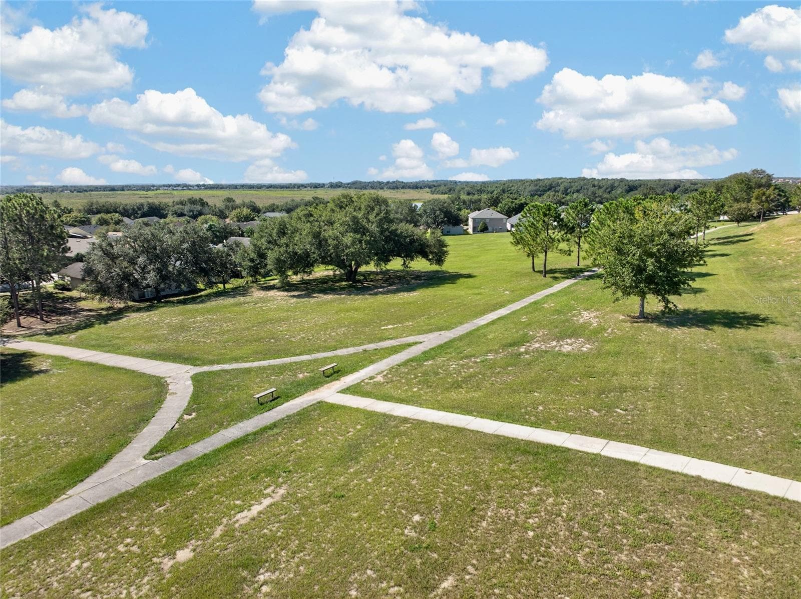 Single Family Residence at 955 ASPEN VIEW CIR, GROVELAND, photo 43 of 44