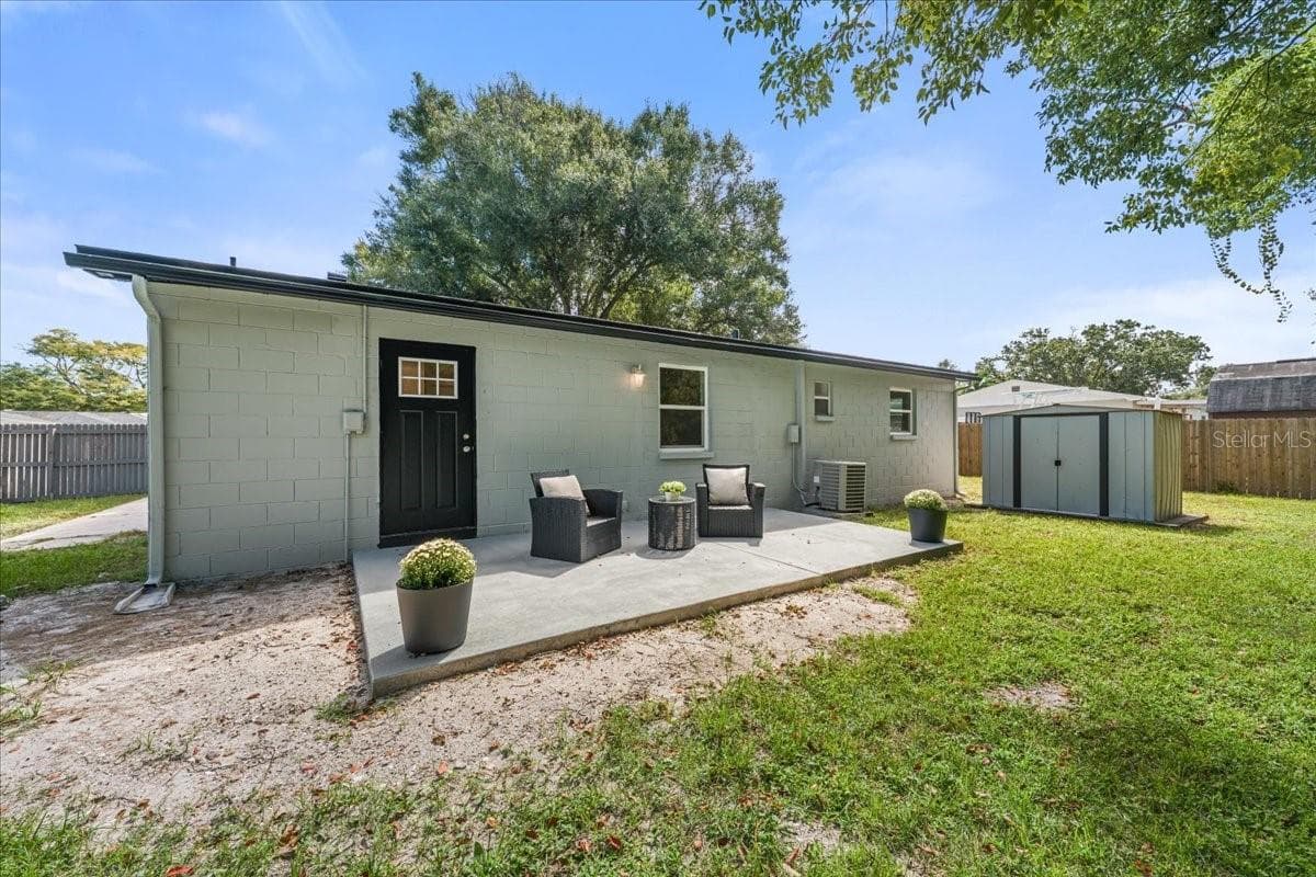 Single Family Residence at 14756 MOCKINGBIRD LN E, CLEARWATER, photo 30 of 51