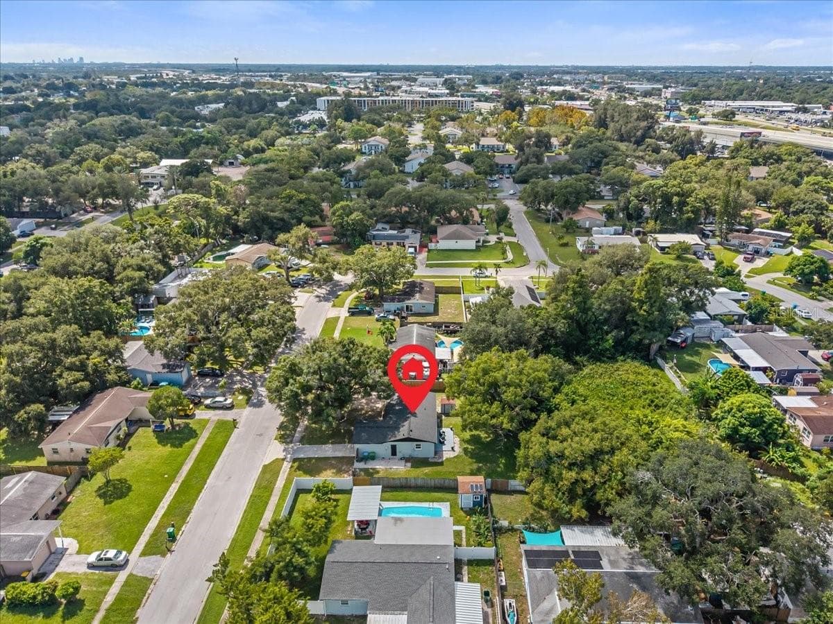 Single Family Residence at 14756 MOCKINGBIRD LN E, CLEARWATER, photo 38 of 51