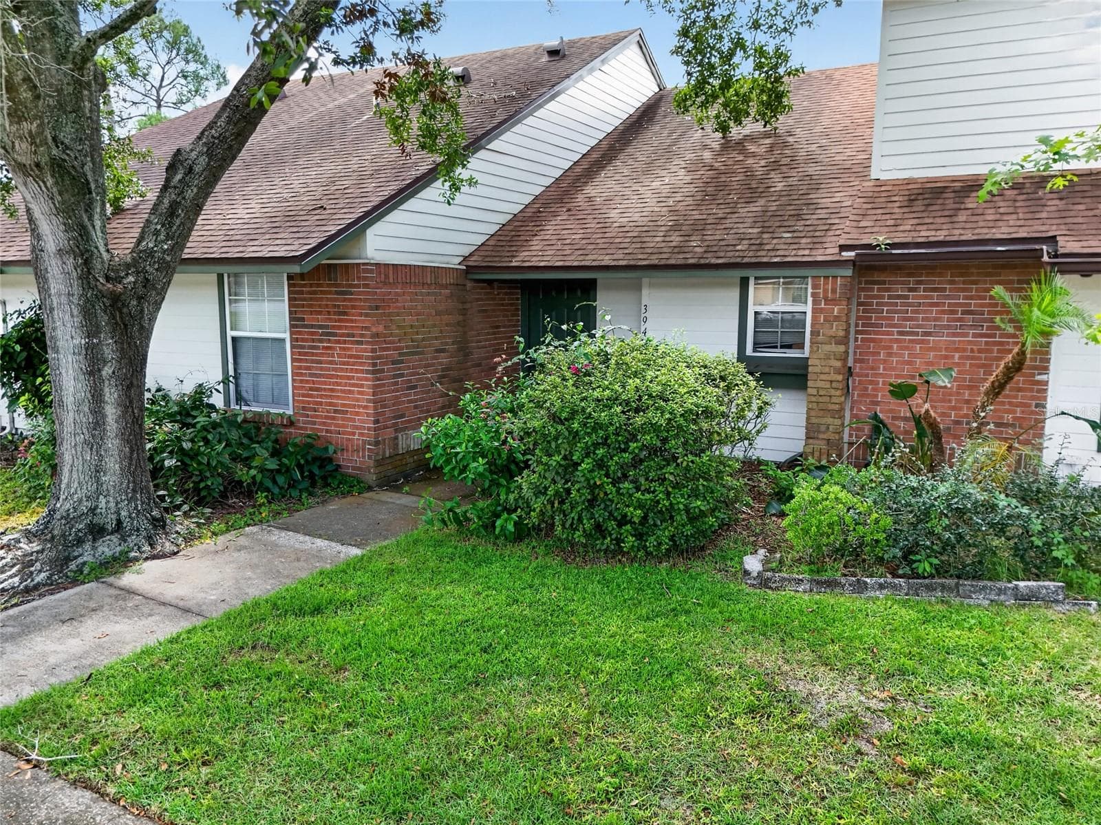 3949 JOURNEY CT