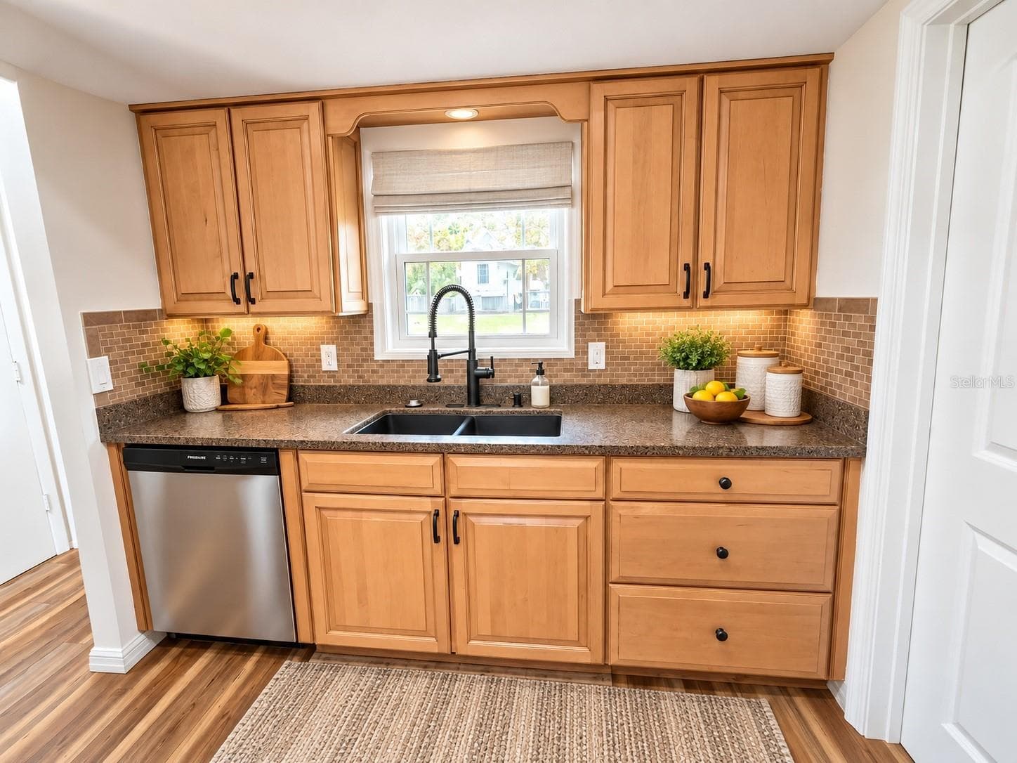 Virtual Staged - 5054 SAN JOSE DR, SARASOTA
