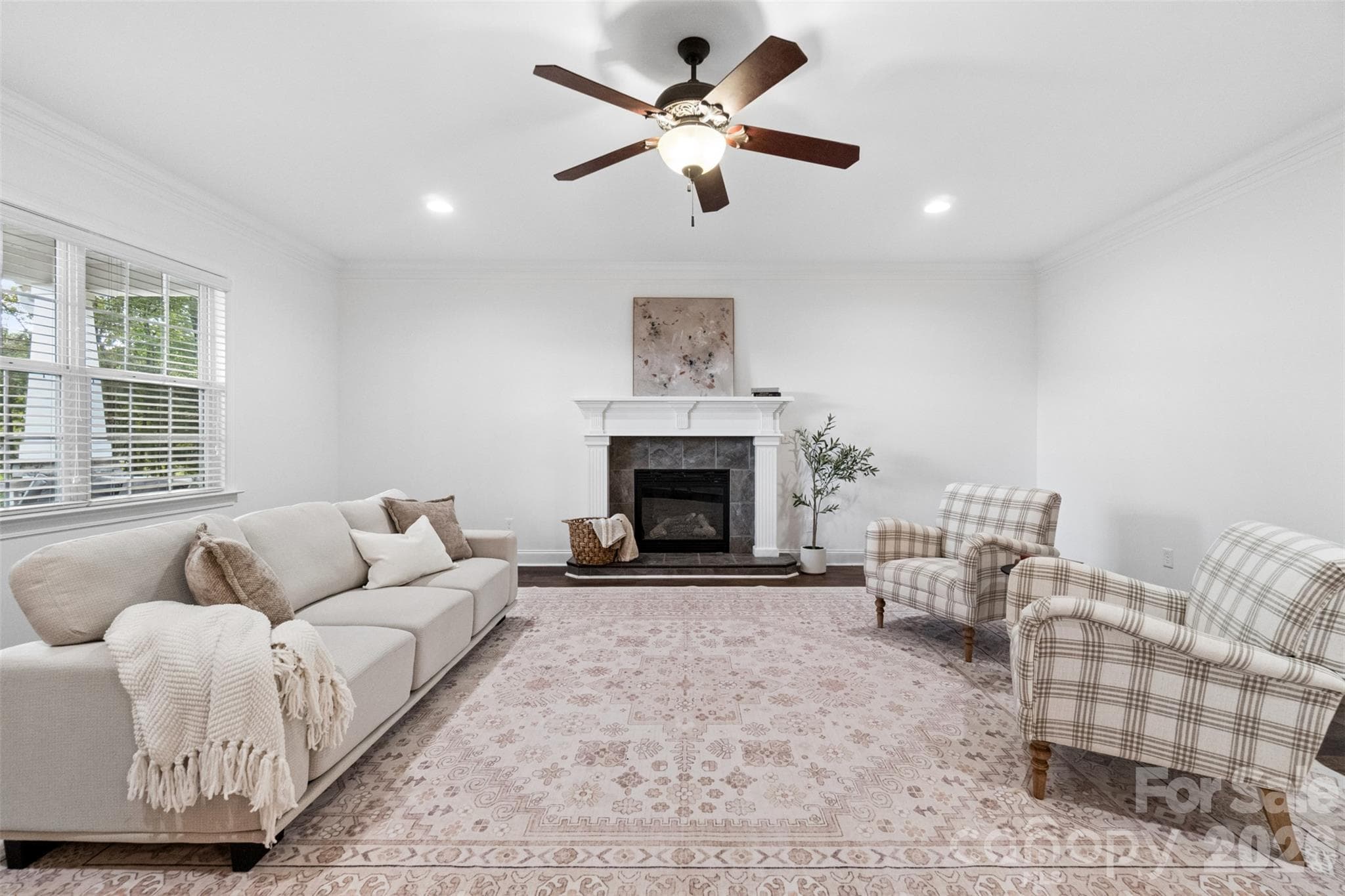 Single Family Residence at 5316 Griffith Road, Monroe, photo 4 of 32
